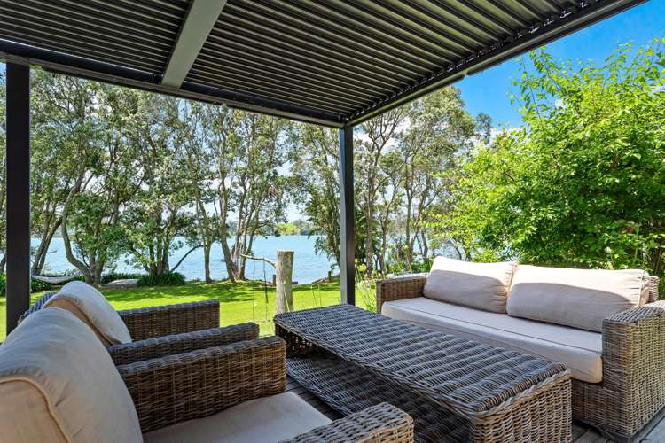 31 Young Street Mahurangi East_18