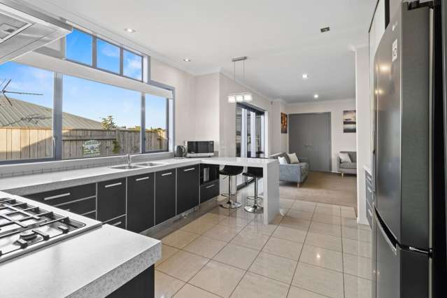 48 Karamea Street Whalers Gate_2