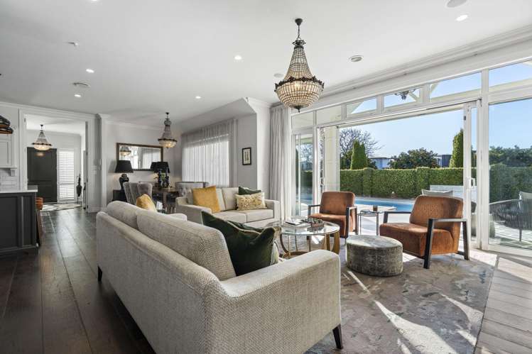 14 Tall Oaks Way Bethlehem_13