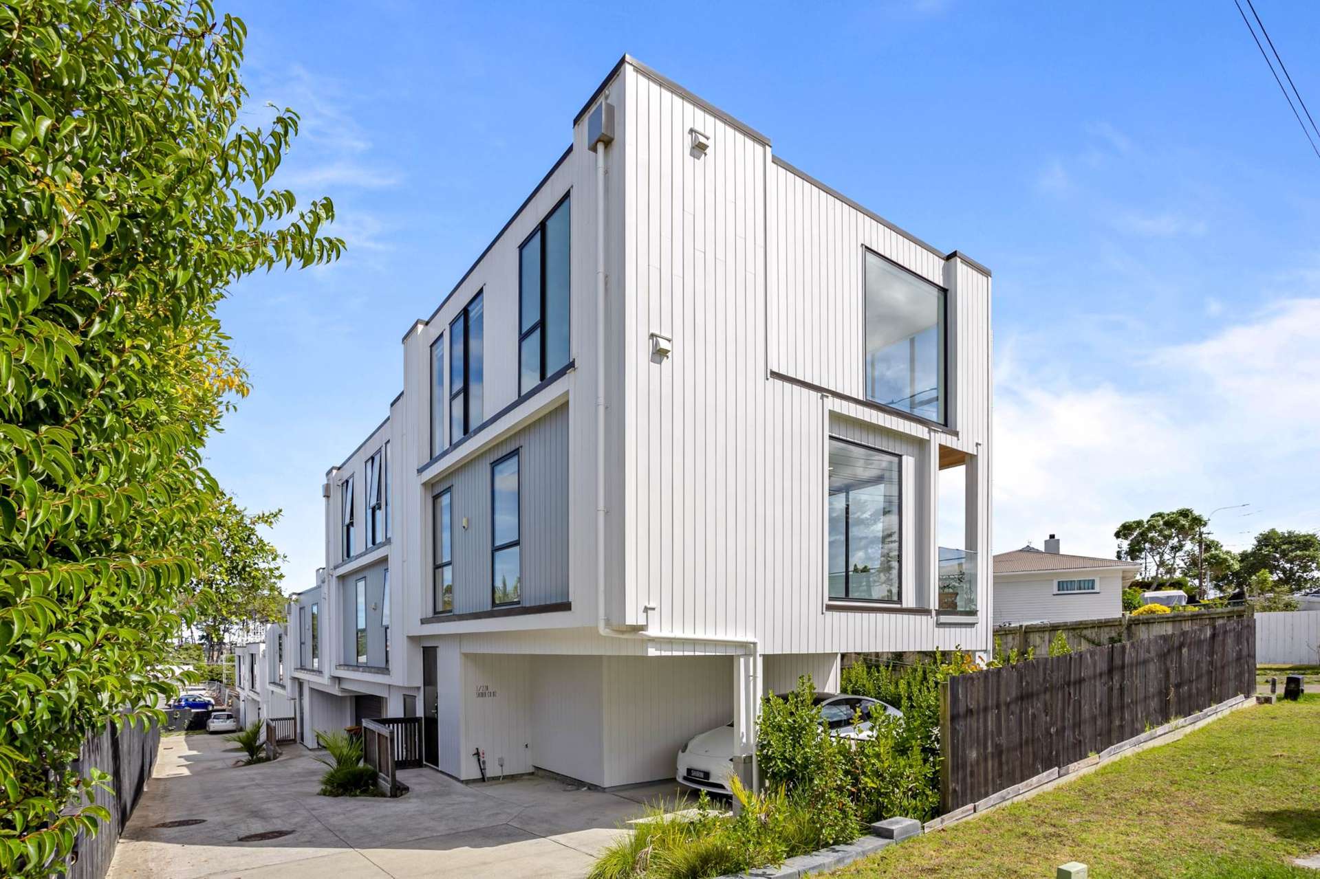 1/278 East Coast Road Forrest Hill_0