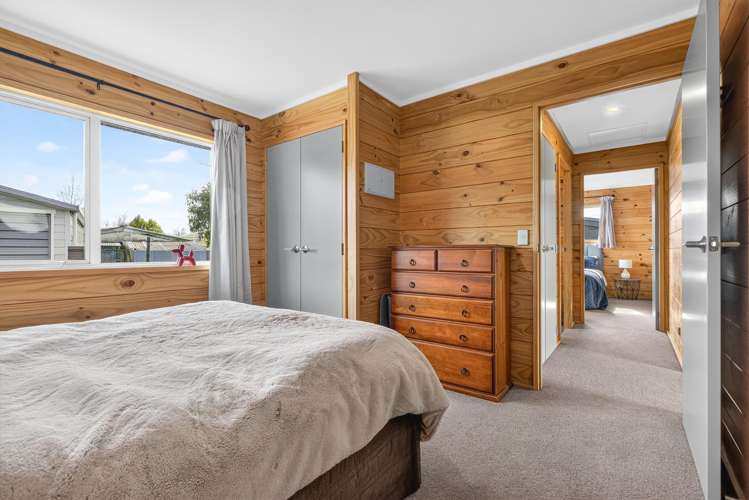 2 Rima Place Turangi_12