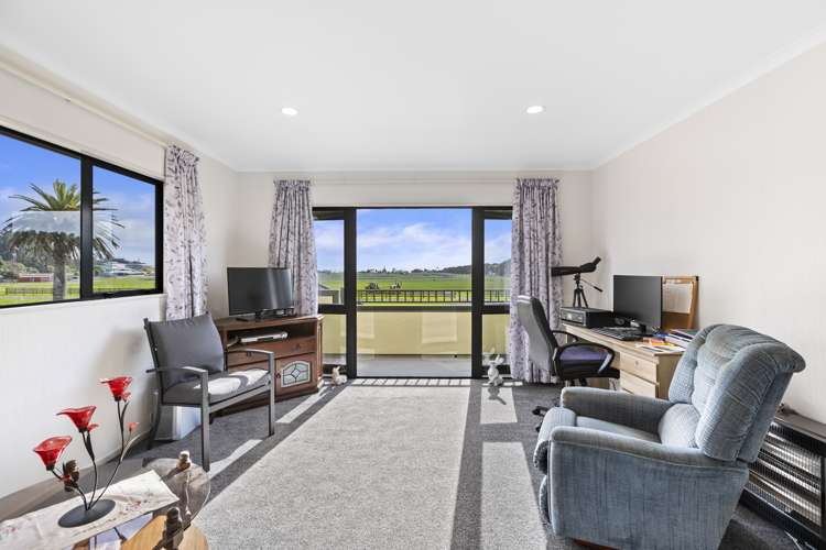 5 Saddle Row Welbourn_12