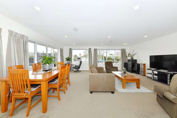 9 McCorkindale Place Shirley_6