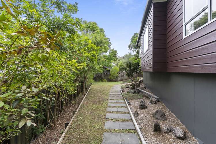 2/137a Rangatira Road Beach Haven_9