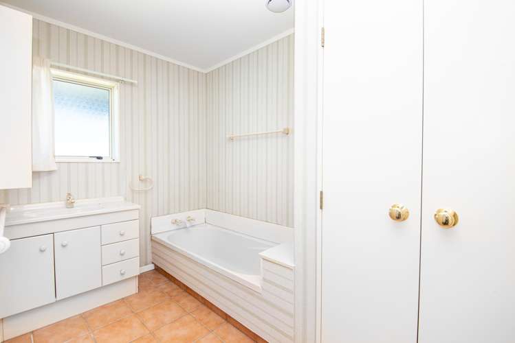 2g Cedar Drive Paraparaumu Beach_13