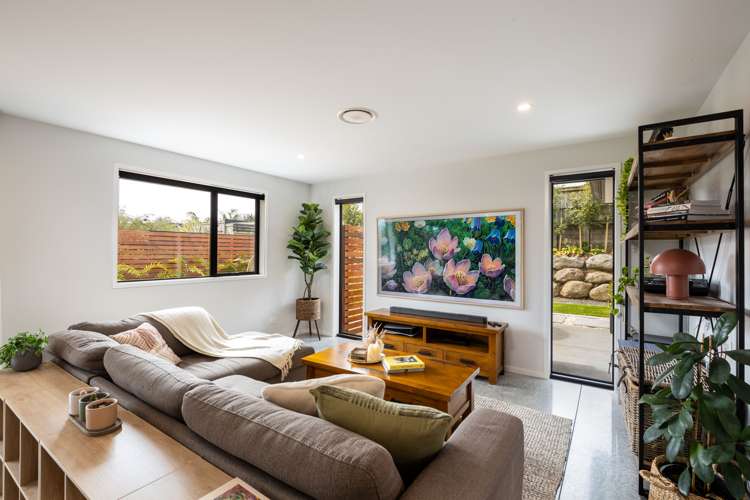 16 Masters Lane Waitara_6