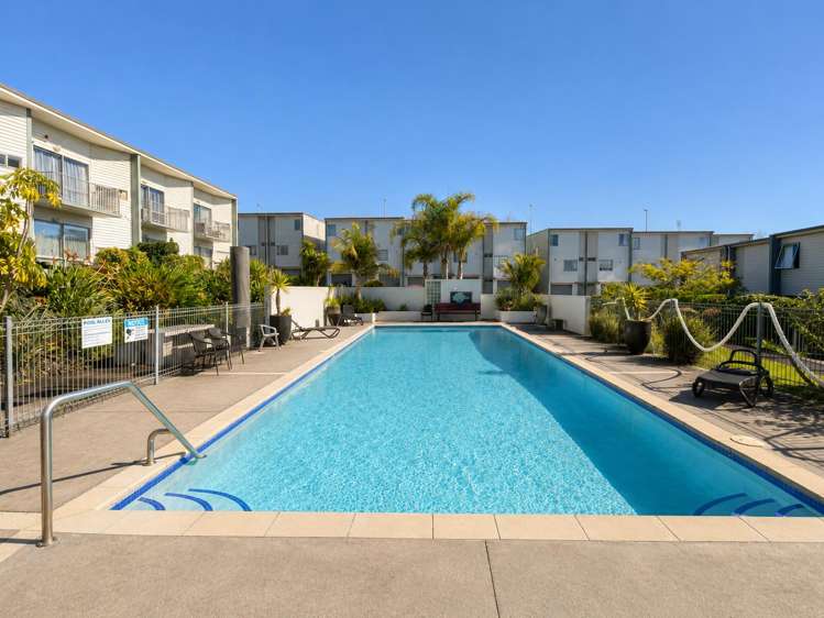 98/7 Kelvin Hart Drive East Tamaki_21