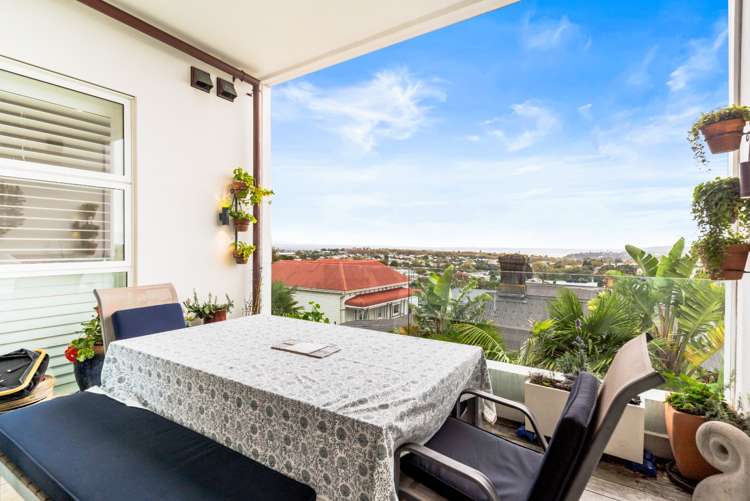 104/2 Ariki Street Grey Lynn_5