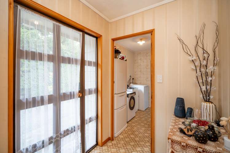 97 Birchwood Road Ohai_7