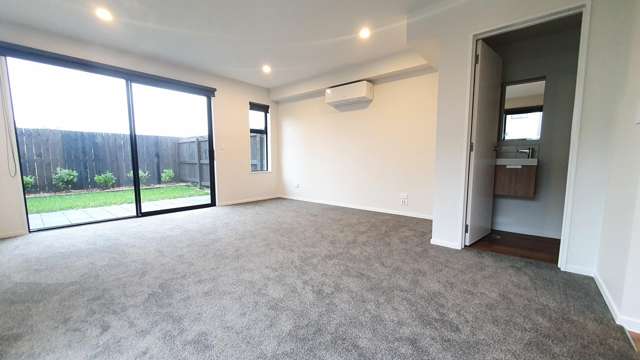 4/66 Metcalfe Road Ranui_2
