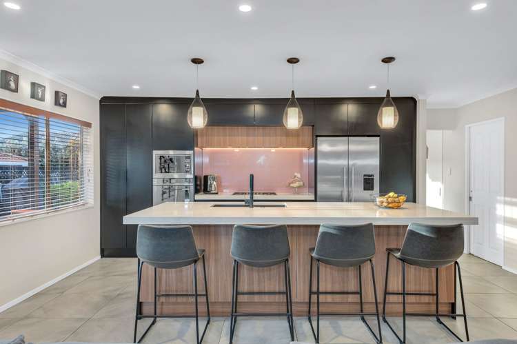 2 Cottesmore Place Huntington Park_8