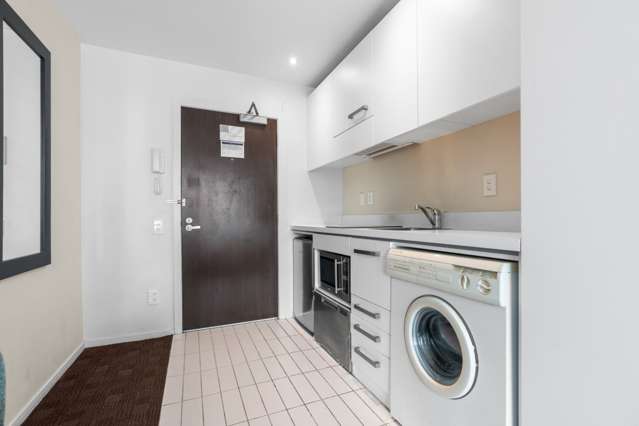 2204/10 Waterloo Quadrant 10015_1