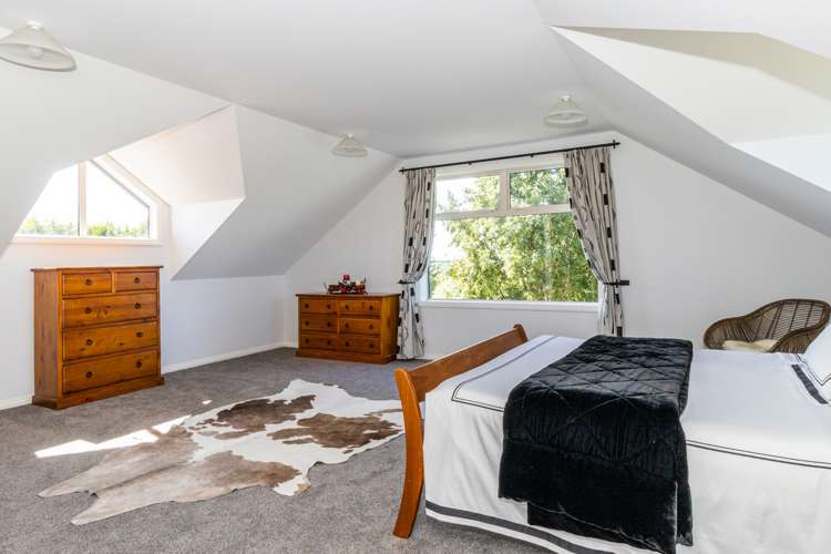 260 Spur Road Hadlow_17