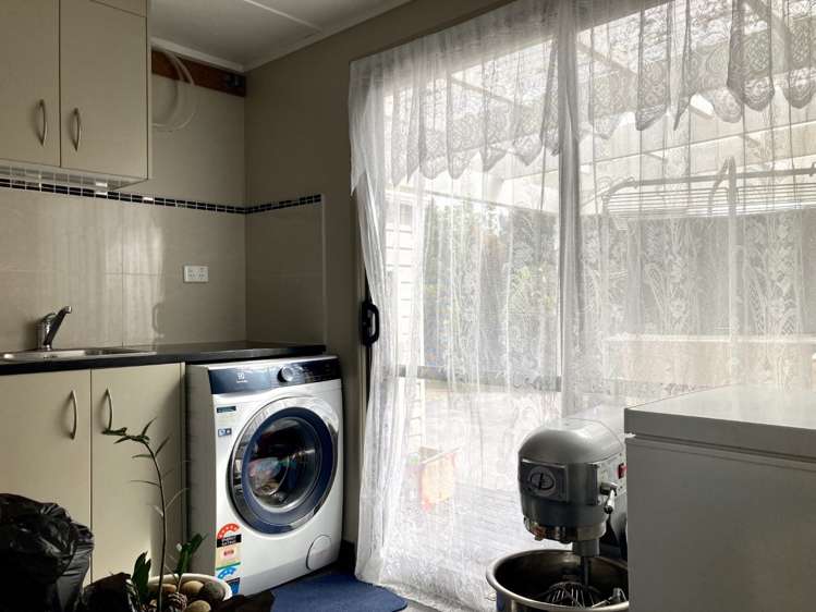 672 Te Atatu Road Te Atatu Peninsula_14