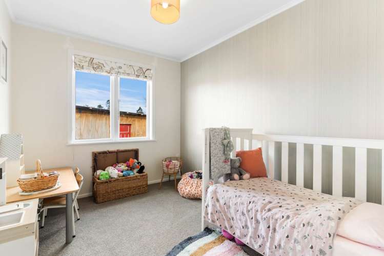 27b Chilcott Road Henderson_9