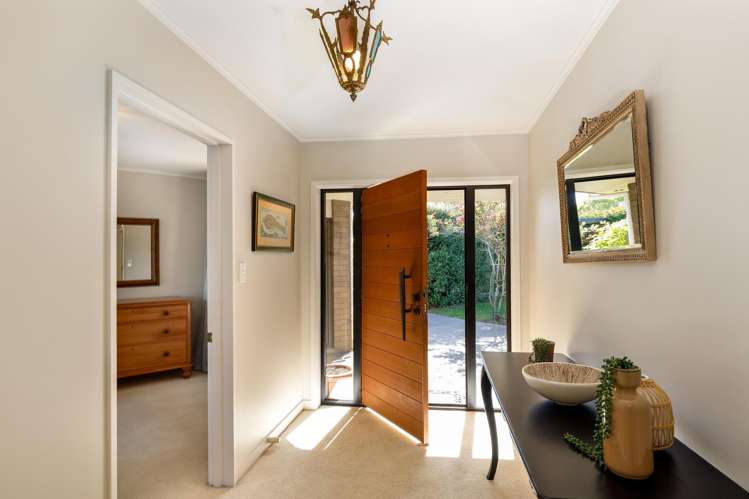 16 Springswood Grove_1