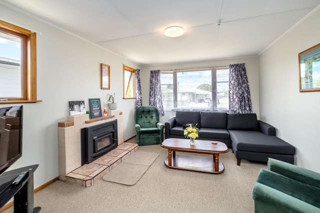 84 Cameron Crescent Masterton_3