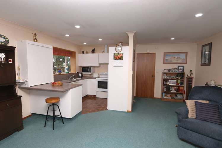 48 Reid Crescent Allenton_2