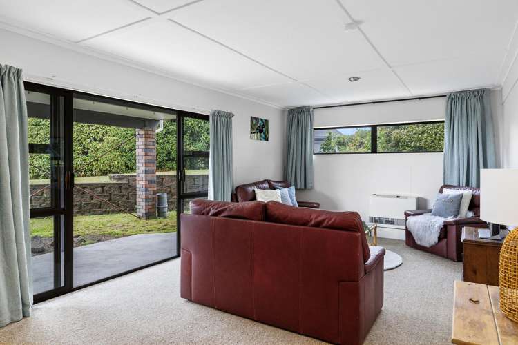 9 Bracken Row Rangatira Park_21