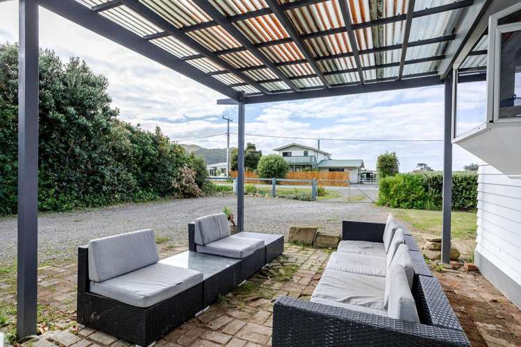 40 Seaview Road Herbertville_20