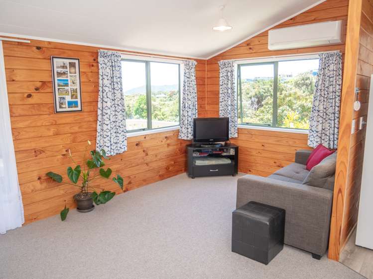 21 Hibiscus Avenue Cable Bay_8