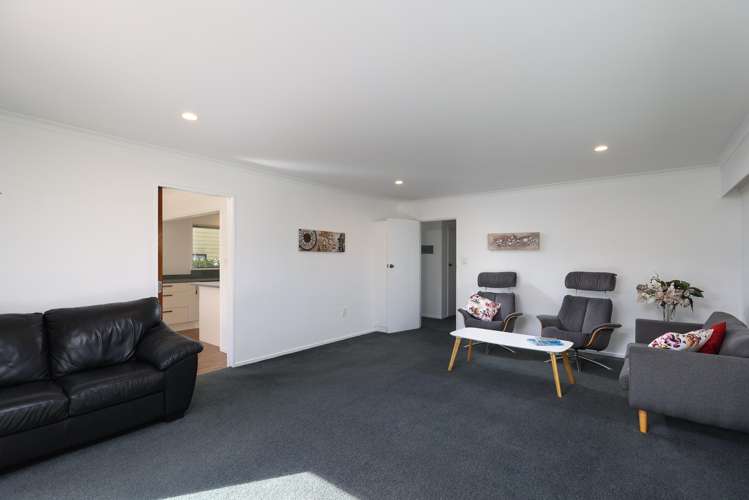 2/63 Neale Avenue Stoke_8