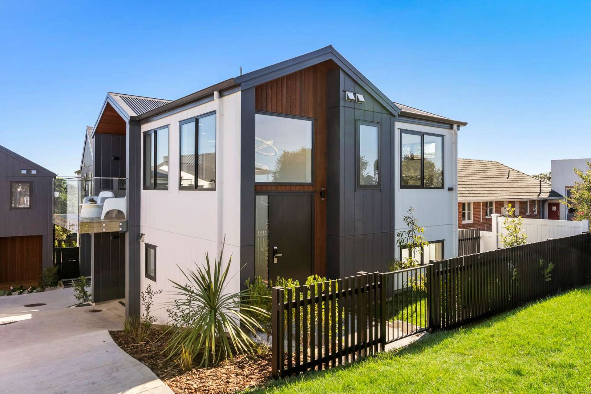 21A, C & D Knights Road Rothesay Bay_0