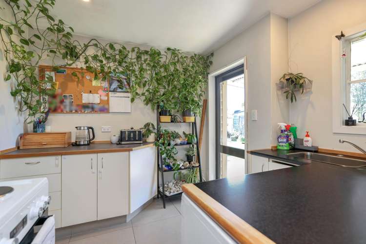 26 Alford Forest Road_4