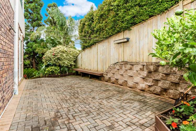 18 Saint Clair Place Browns Bay_23