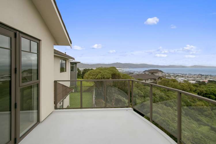 49 Dowse Drive Maungaraki_15