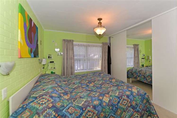 8 The Ridgeway Enner Glynn_7