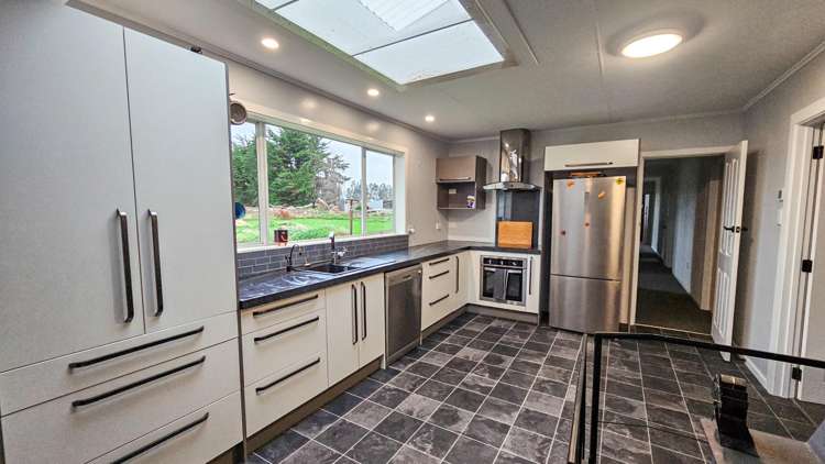42 Brown Road_2