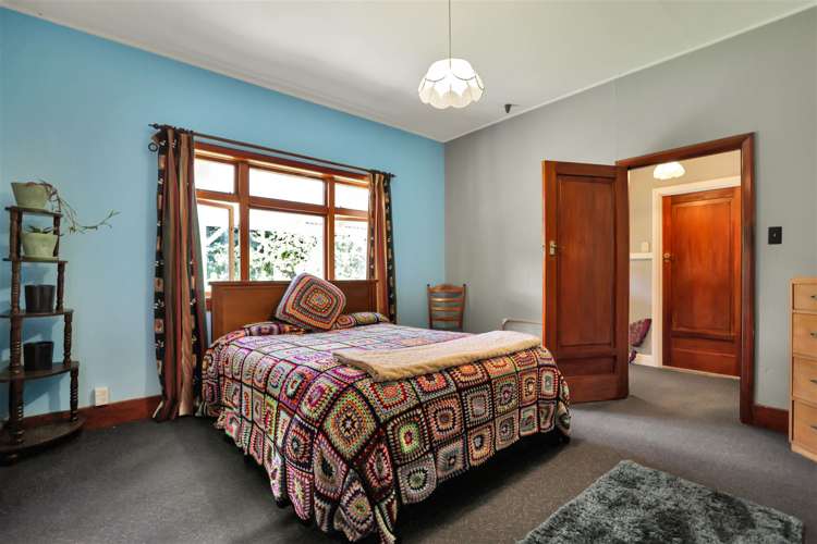 17 Wilkinsons Road Chertsey_9