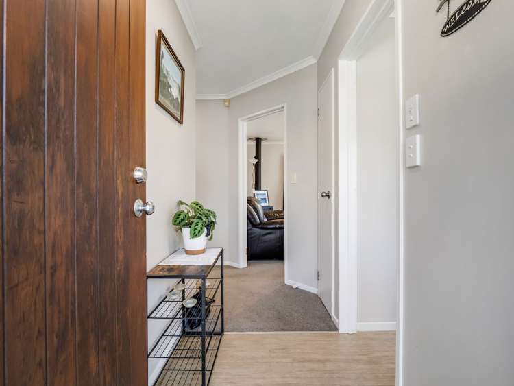 32 Somerset Crescent Highbury_3