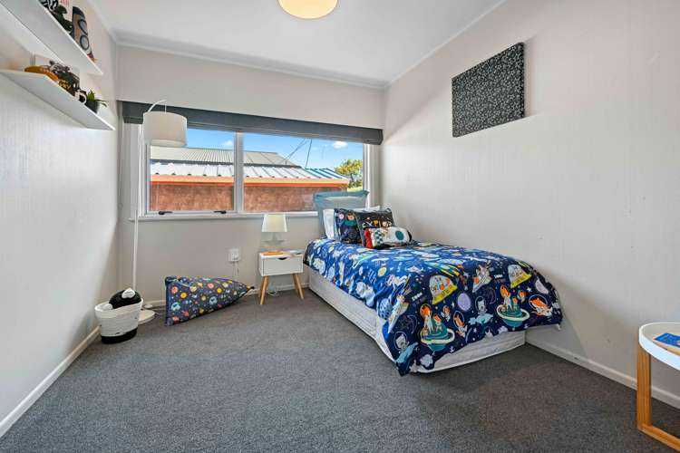 15 Rutherford Street Chedworth_15