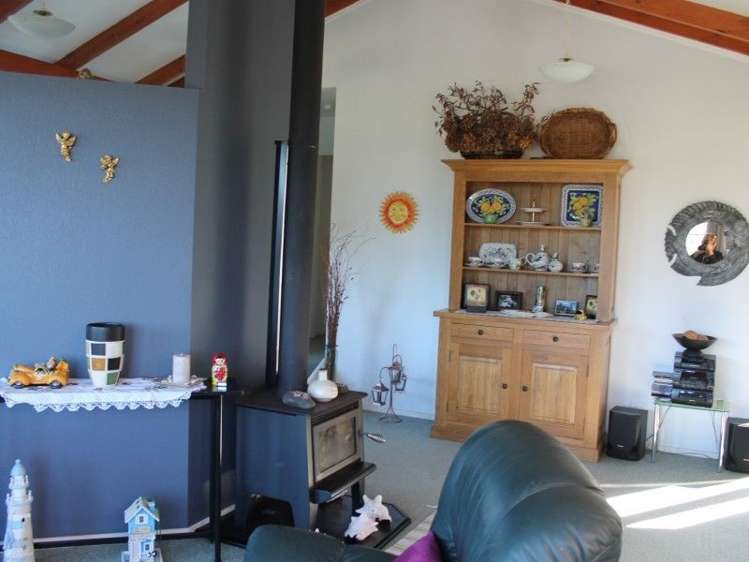 28 Hinemoa Terrace Tairua_16