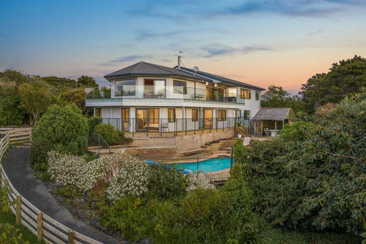 2 Kauri Drive Sandspit_32