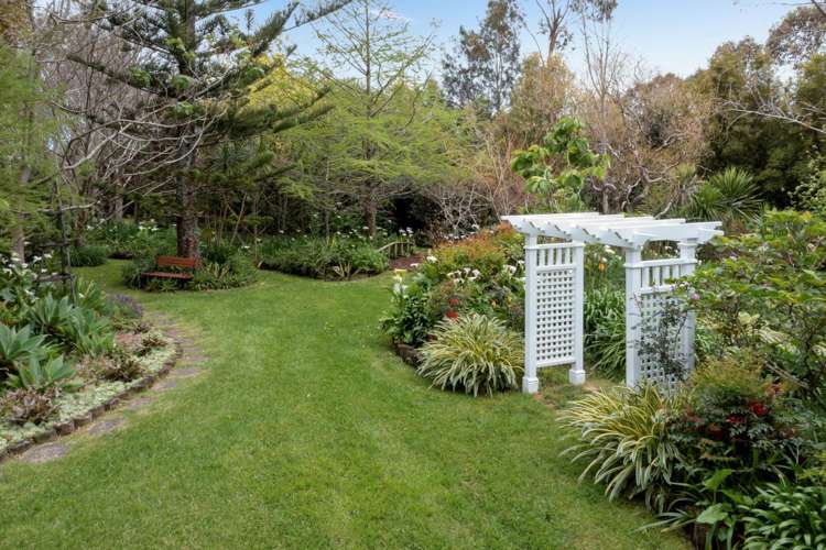 28 Parkhurst Road Helensville_15