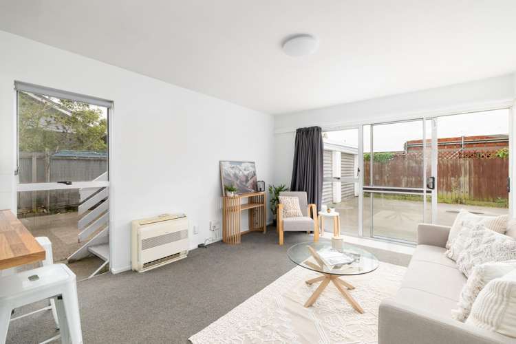 4 & 5/93 Geraldine Street_4