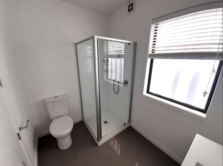 4/50 Ocean View Road Northcote_9