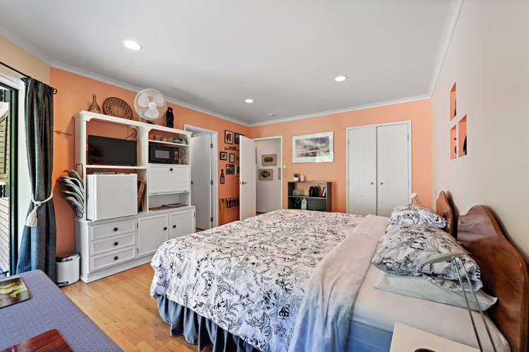 2 Iwanui Close Waitara_19