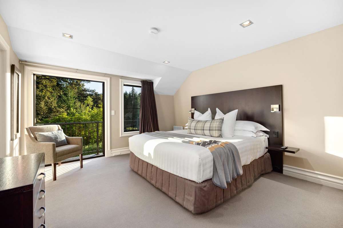 32/96 Fernhill Road_5