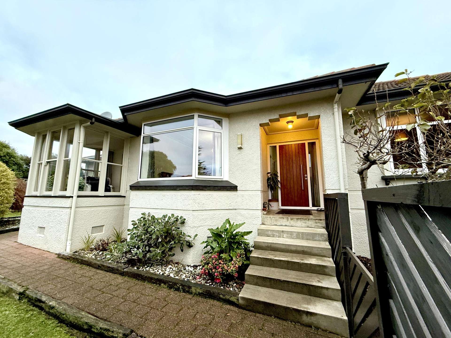 427 Queens Drive Windsor_0