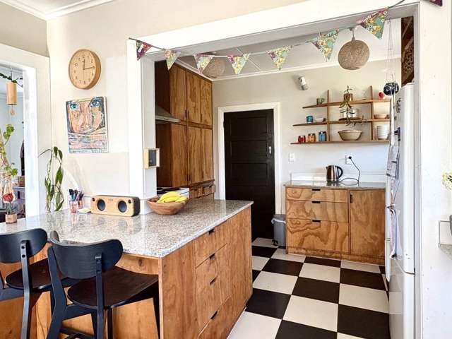 8 Arrow Street 1937_4