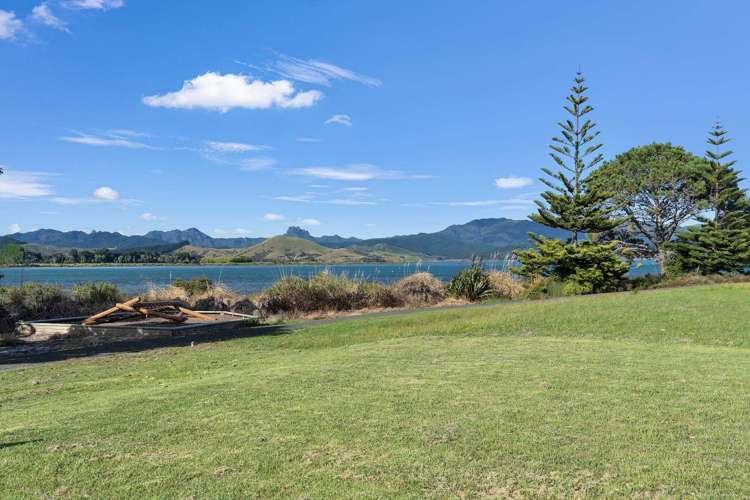 30 Taniwha Place Matarangi_15