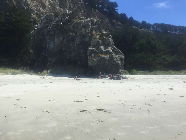 6 Baird Street Long Beach_10