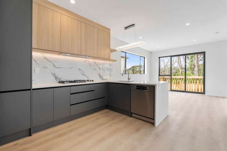 Lot 4/16 Madison Place Forrest Hill_9