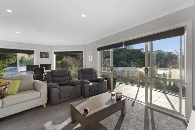 12 Silverbirch Grove Churton Park_3