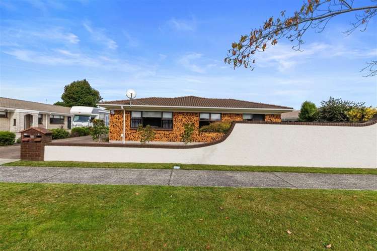 32a Holland Street Glenholme_19