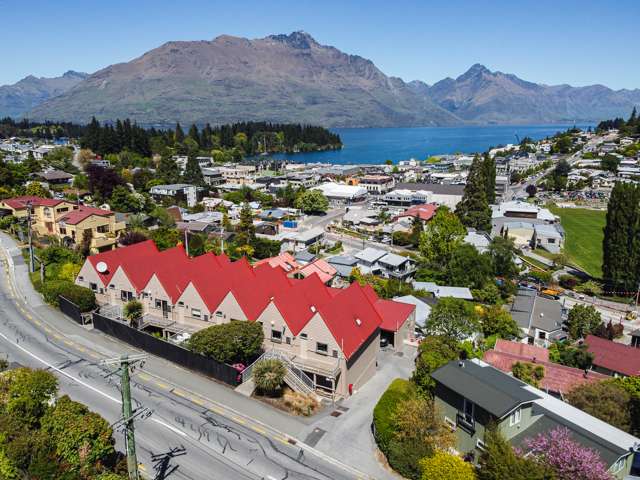 Qtr 1/Apt 6A - 18 Turner Street Queenstown_2